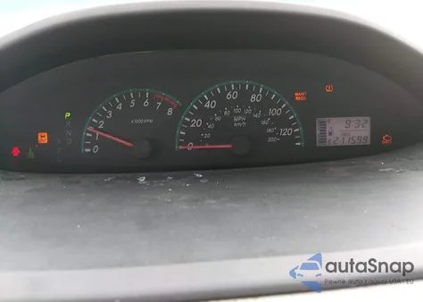 2010 Toyota Yaris из США, поврежденный, VIN JTDBT4K33A1384351